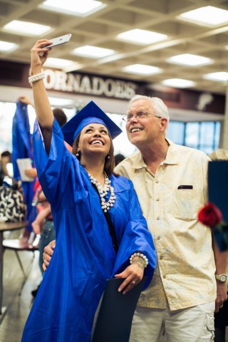 Nonprofit Photo  (78218)
