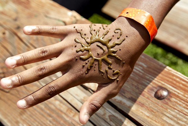 Nonprofit Photo  (98680)