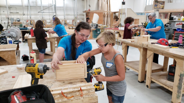 Nonprofit Photo  (145227)