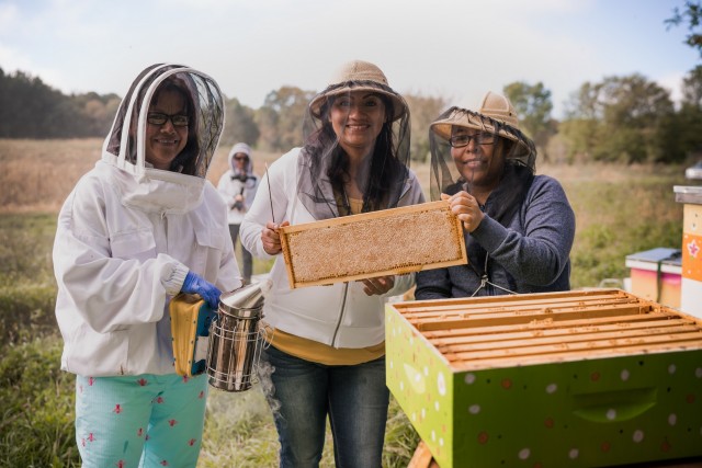 Nonprofit Photo  (97134)