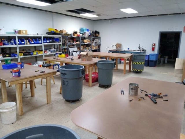 Nonprofit Photo  (205104)