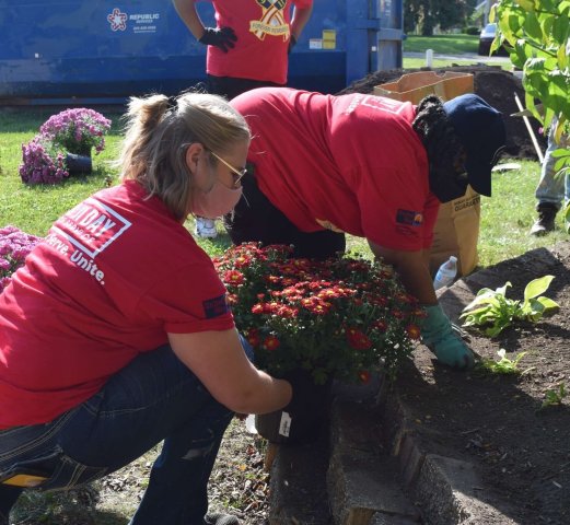 Program Photo  (276450)