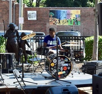 Agency Photo  (277436)