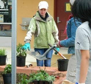 Agency Photo  (277385)