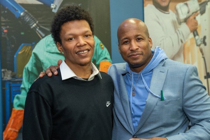 Agency Photo  (275825)