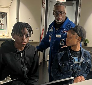 Agency Photo  (265572)