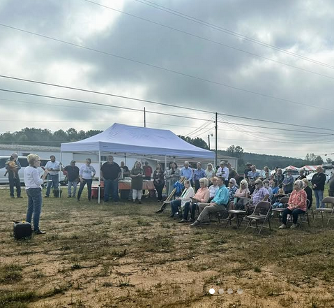 Agency Photo  (272529)