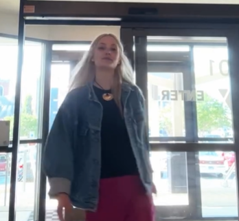 Agency Photo  (264436)