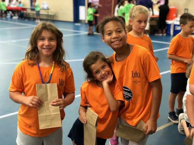 Agency Photo  (152238)