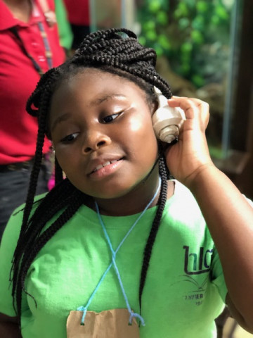 Agency Photo  (152243)