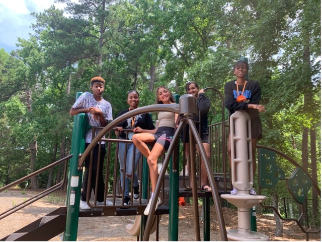 Agency Photo  (194812)