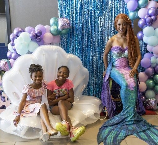 Agency Photo  (273226)