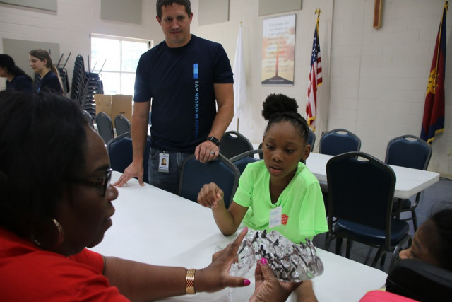 Agency Photo  (136501)