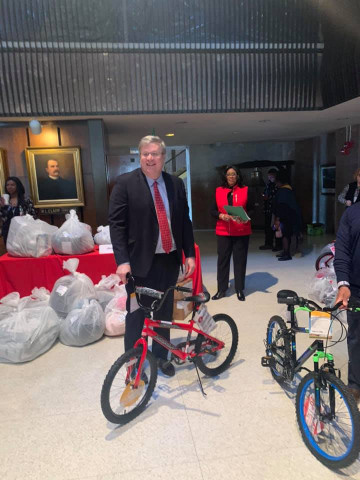 Agency Photo  (136500)