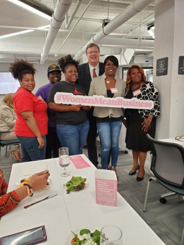 Agency Photo  (141437)