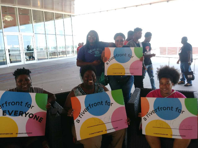 Agency Photo  (141433)