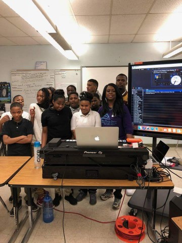 Agency Photo  (106272)