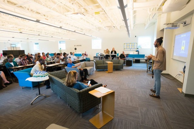 Agency Photo  (108242)