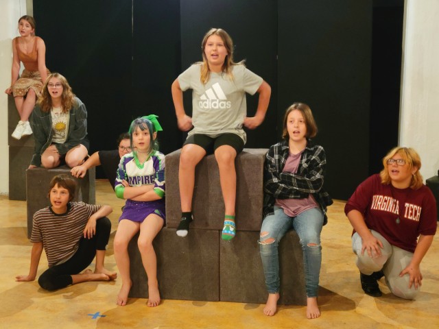 Agency Photo  (198699)