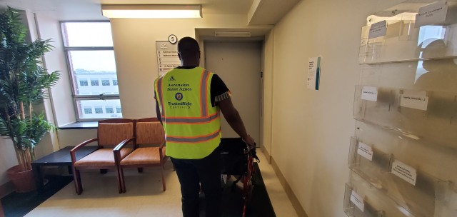 Agency Photo  (196033)