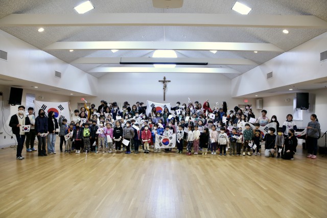 Agency Photo  (214110)