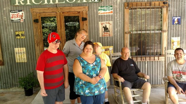 Agency Photo  (87338)