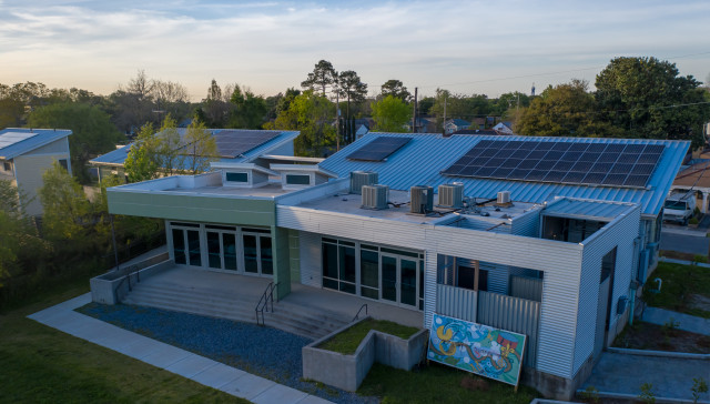 Agency Photo  (129489)