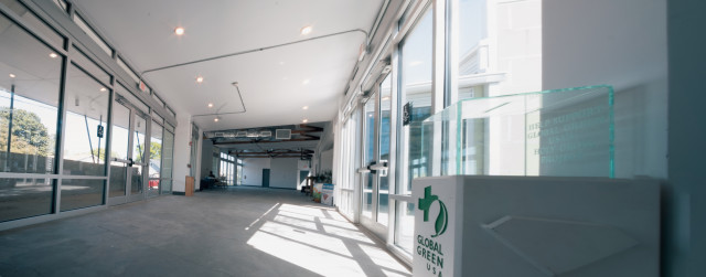 Agency Photo  (129491)