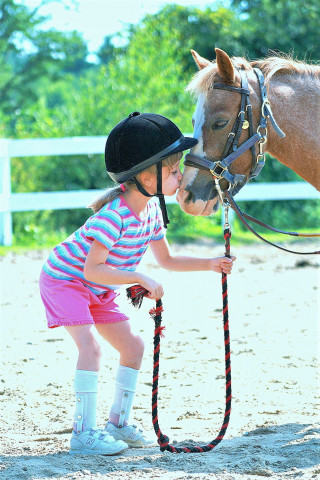 Agency Photo  (120000)