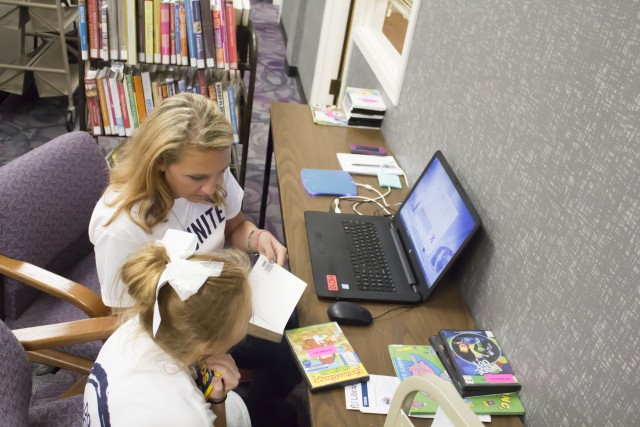 Agency Photo  (98357)