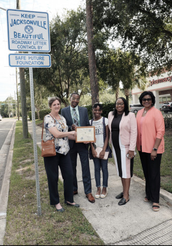 Agency Photo  (147024)