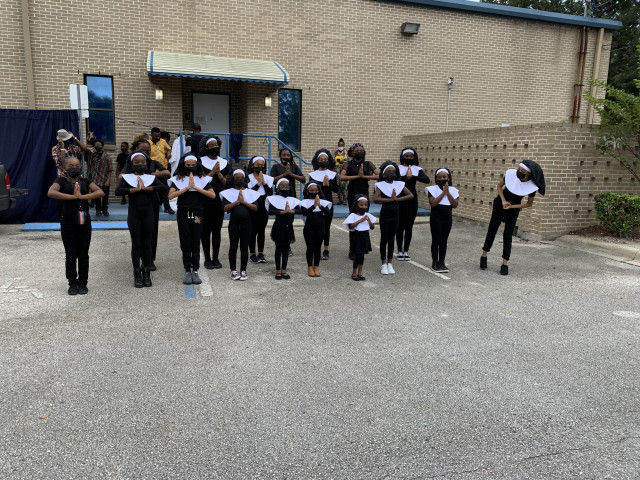 Agency Photo  (162887)