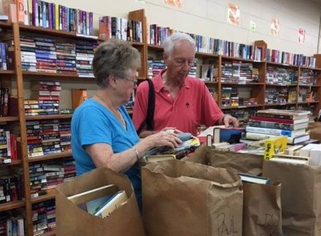 Agency Photo  (117838)