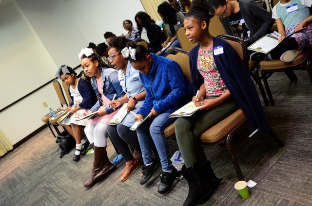 Agency Photo  (211055)