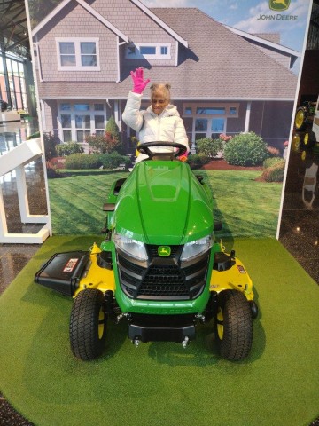 Agency Photo  (206151)