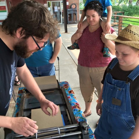 Agency Photo  (106143)