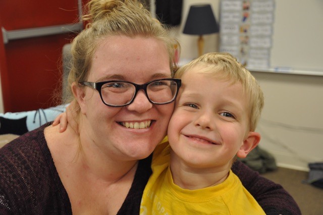 Agency Photo  (98535)