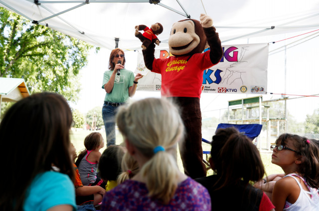 Agency Photo  (129393)