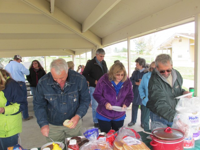 Agency Photo  (102415)