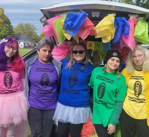 Agency Photo  (272340)