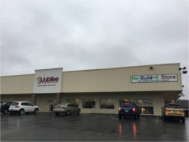 Agency Photo  (104213)