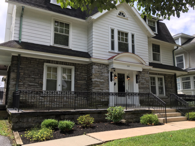 Agency Photo  (133992)