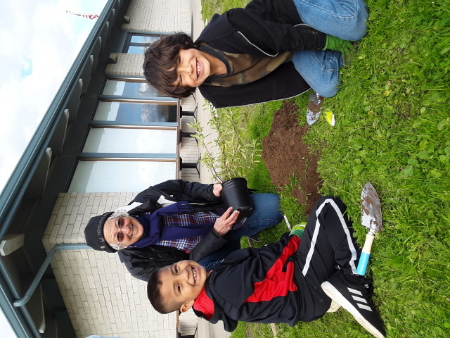 Agency Photo  (135043)