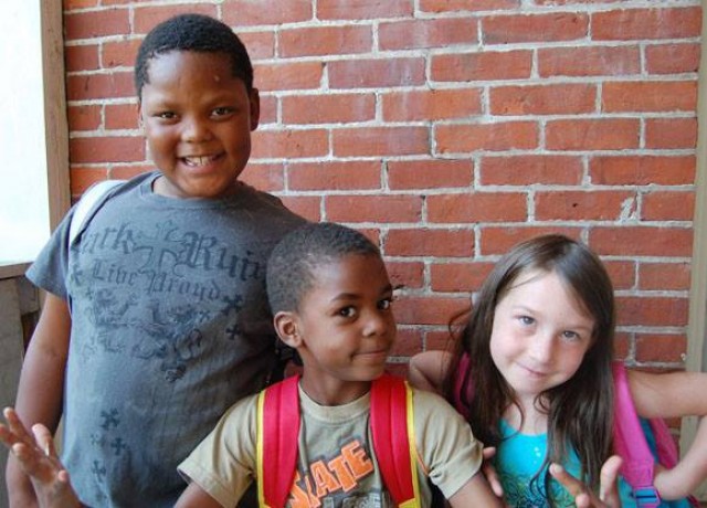 Program Photo  (112801)