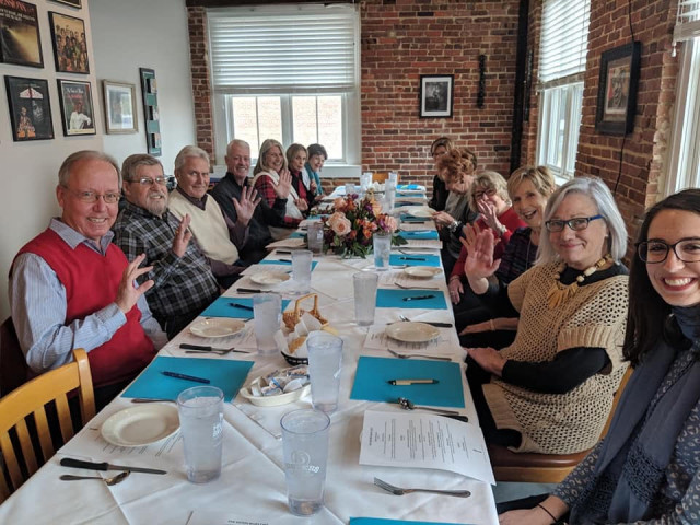 Agency Photo  (129126)