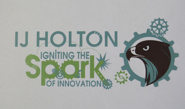 Agency Photo  (120644)