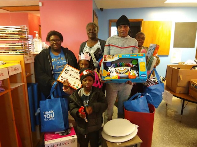 Agency Photo  (161133)