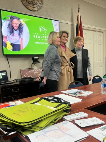 Agency Photo  (182649)