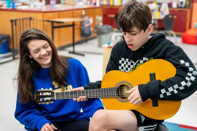 Agency Photo  (194457)