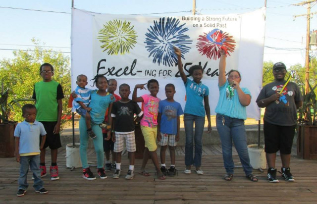 Agency Photo  (140399)